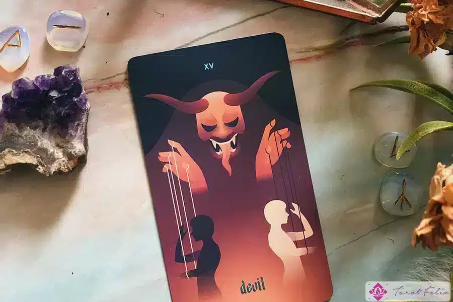 La tirada de cartas del Tarot del Diablo