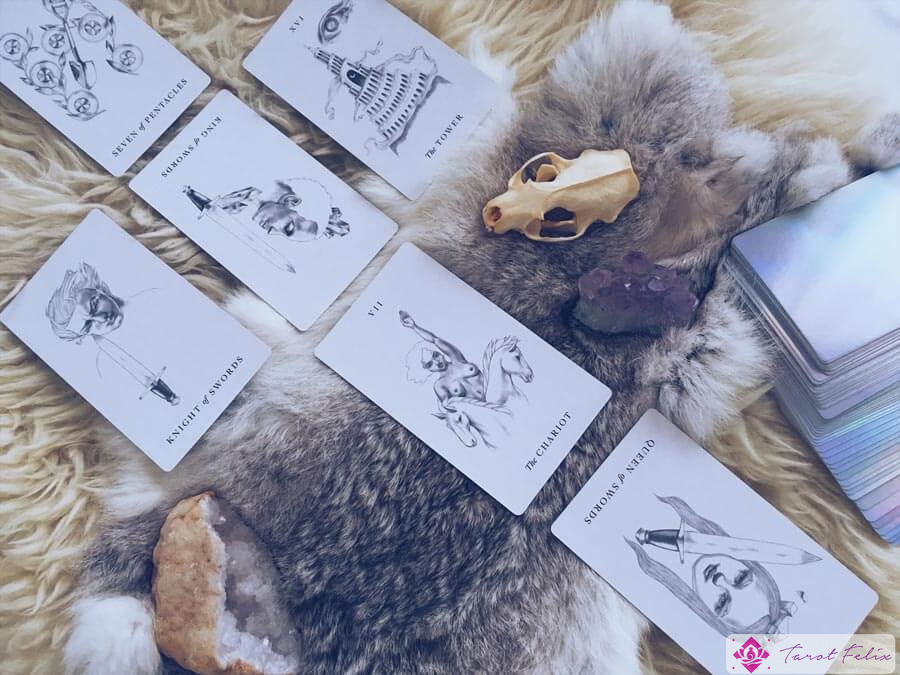 Ejemplo de tirada del Tarot del eclipse solar