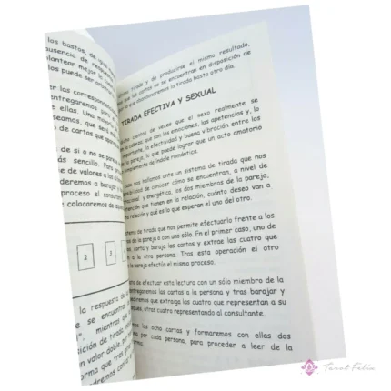 Curso Completo de Tarot Español: Aprende con Nuestro Libro y Baraja Gitana