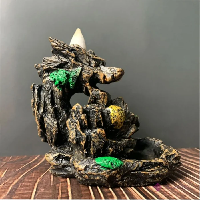 Incensario Dragón Cascada: Arte y Fantasía en Tu Hogar