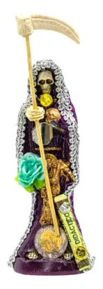 santa muerte morada 15 cm figura vestida protección espiritual corte energético