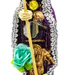 santa muerte morada 15 cm figura vestida protección espiritual corte energético