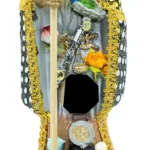 santa muerte 7 potencias 24 cm figura negra y blanca vestida curada protección