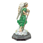 escultura sanadora con ojo de vidrio