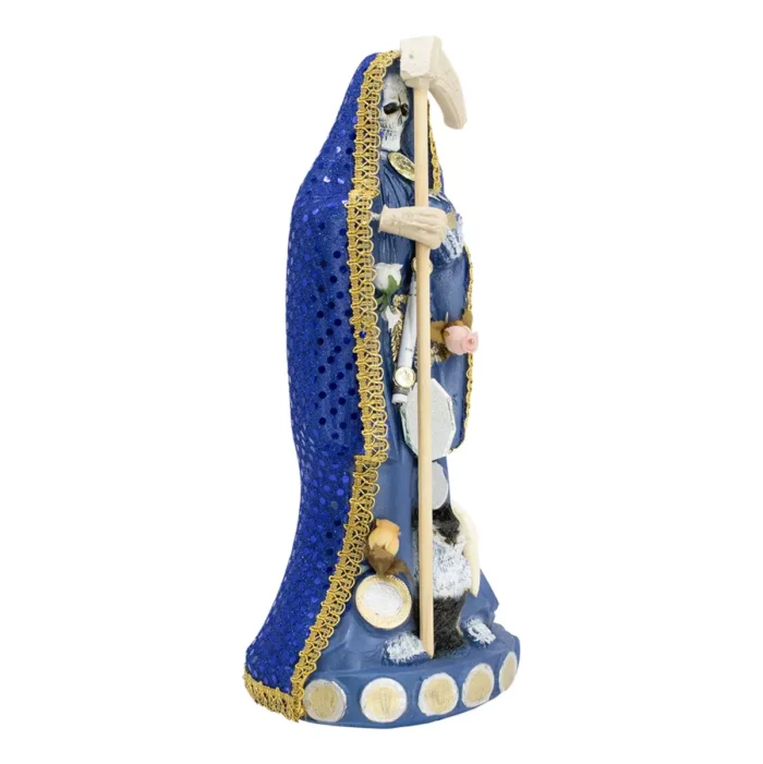 Santa Muerte Azul 30 cm, escultura vestida para justicia y protección espiritual - Image 3