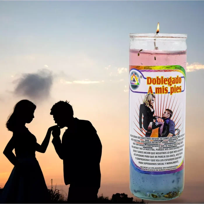 Veladora Doblegado a Mis Pies – Ritual Poderoso de Amor y Deseo - Image 4
